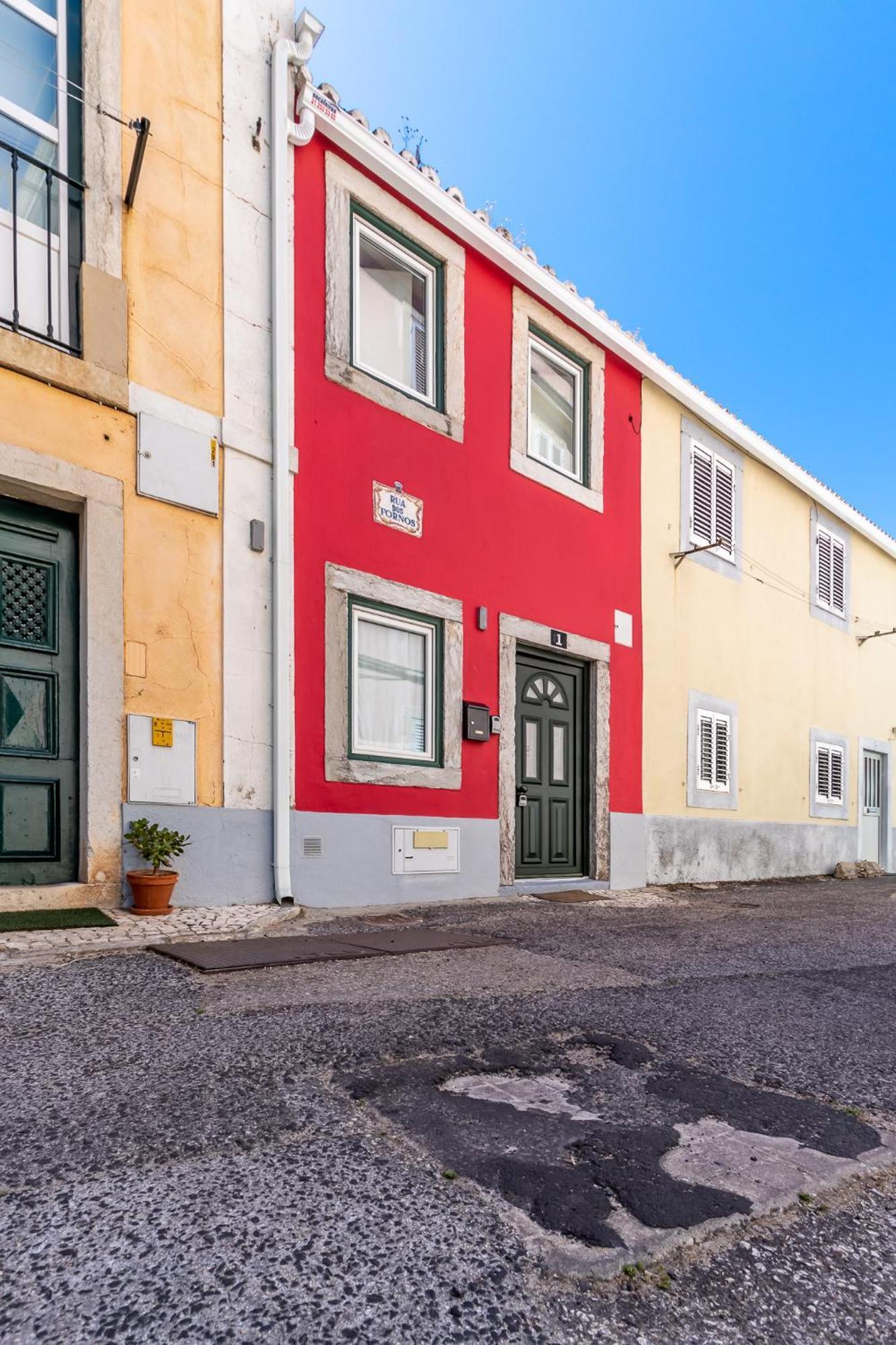 Apartment Com Patio Em Frente *